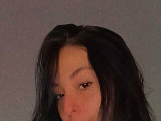 Эротический видеочат LATINSEXDOLL