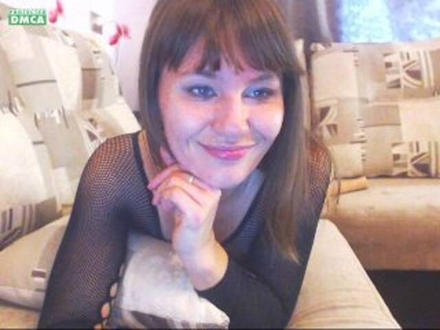 Скриншоты трансляции Laurellia