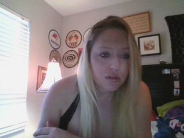 Скриншоты трансляции LaurenCravesU