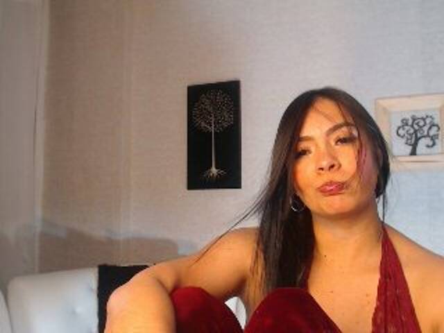 Скриншоты трансляции LaurenDallas