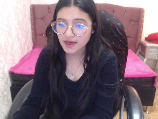 Скриншоты трансляции laurenelove