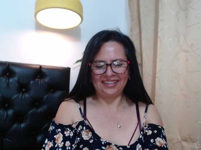 Скриншоты трансляции LaurenMature