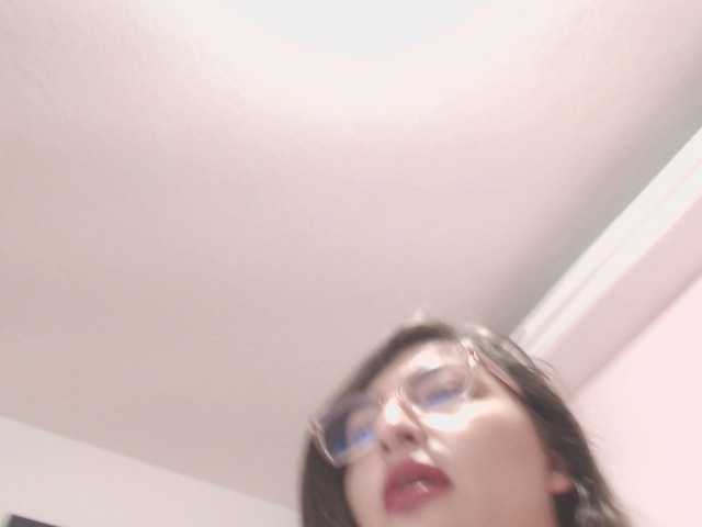 Скриншоты трансляции laurensweety