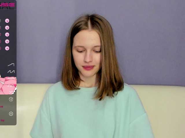 Скриншоты трансляции LaurittaShy