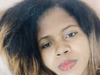 Эротический видеочат layone56