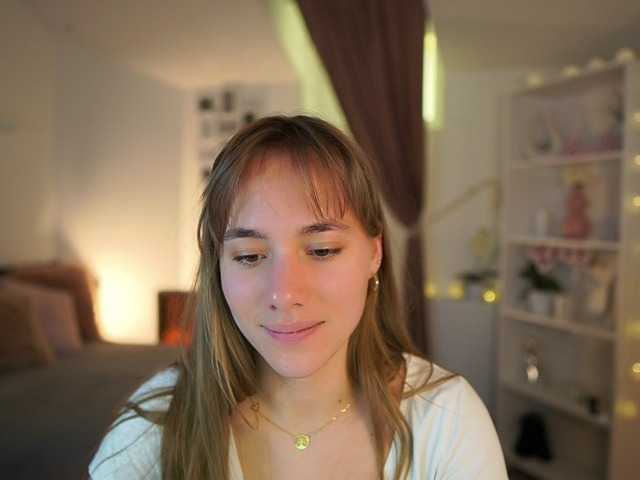 Скриншоты трансляции LeahGotti18