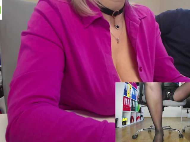 Скриншоты трансляции passionate_blonde