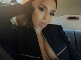 Эротический видеочат Leila34