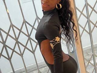 Эротический видеочат Leilla