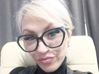 Эротический видеочат LekSae