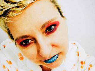 Эротический видеочат LeonaSplash