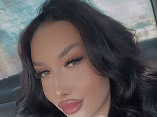 Эротический видеочат LeriKissme