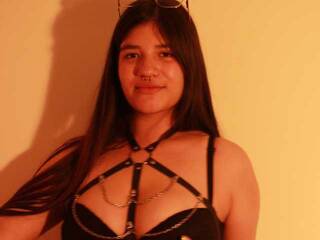 Эротический видеочат LeslieNK