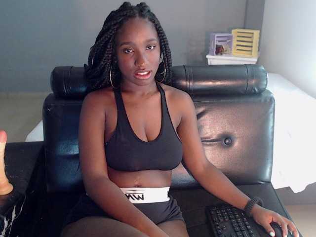 Фотографии LeslySmith Hey Dear!! Make Me Bounce And Make Me Wet With Your Vibrations ♥|| AT GOAL: FINGER IN MY PUSSY AND ANUS + FUCK SHOW #ebony #bigass #latina #anal #new 250