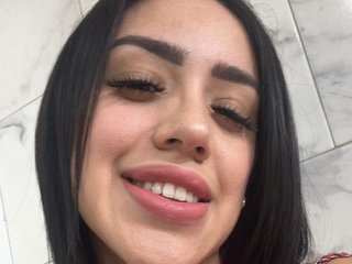 Эротический видеочат Lexii77