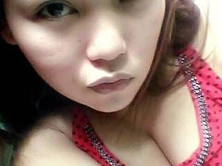 Эротический видеочат xAsianTitsx