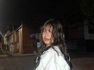 Эротический видеочат LiaTeylor