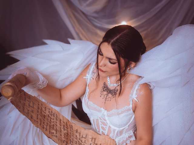 Фотография профиля LiaTomson