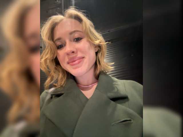 Скриншоты трансляции LiiBaby