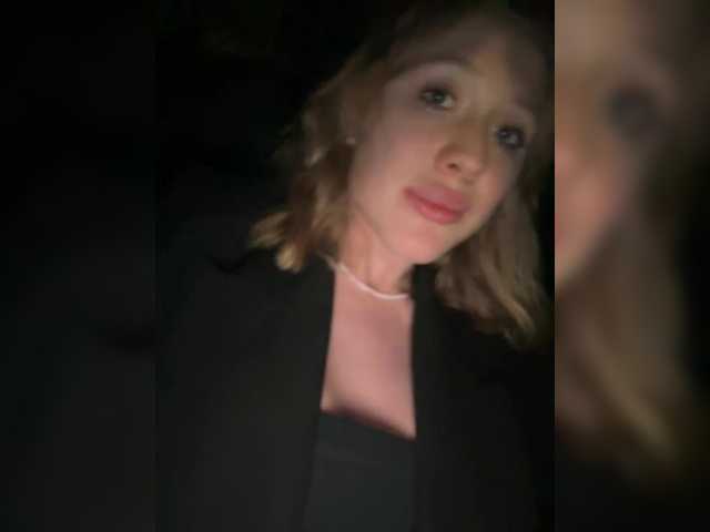 Скриншоты трансляции LiiBaby