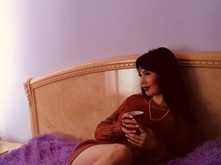 Эротический видеочат lilit-baby