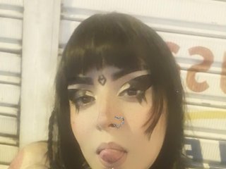 Эротический видеочат lilith-witchx