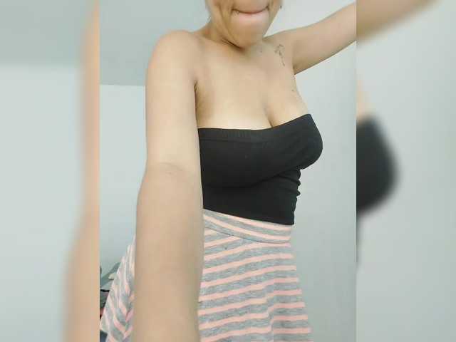 Скриншоты трансляции LindaLunaa