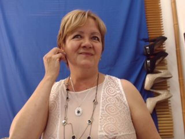 Скриншоты трансляции LindaMature