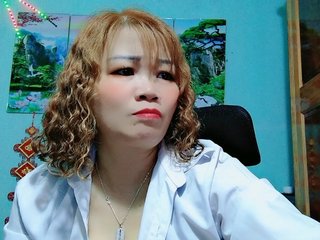 Эротический видеочат Linhanhsex2k