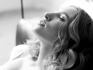 Эротический видеочат LisaFoxy