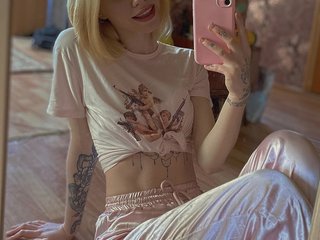 Эротический видеочат LisaaaAlisa