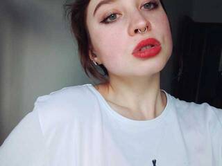 Эротический видеочат LisaCrystal