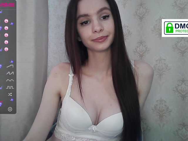 Фотографии LisaTaylor Lovense от 2 ток, рандом 20 /17 ток, любимая 50 ток ❣️ 300 - обратный отсчёт: 113 собрано, 187 осталось до минета ❣️