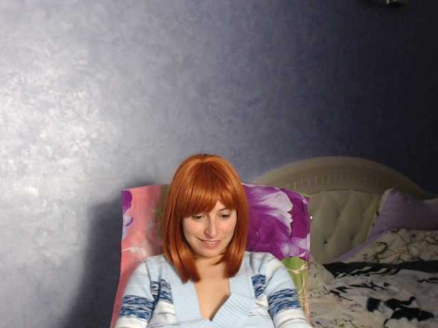 Фотографии LisaSweet23 hi boys welcome to my room to chat and for hot body to see naked in private))