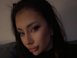 Эротический видеочат LissyLips