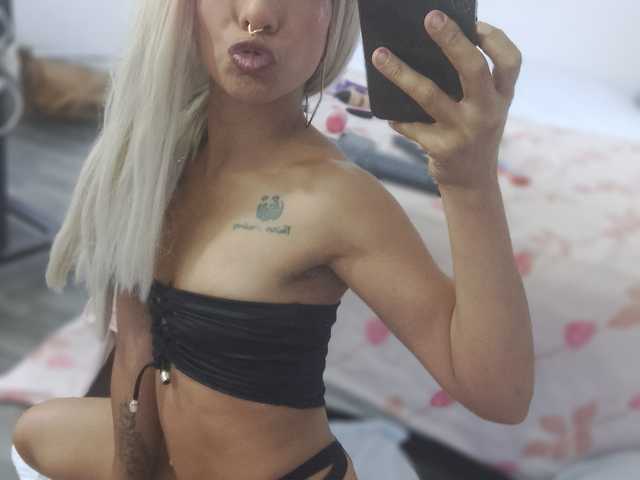 Фотография профиля Laura_cocksucker