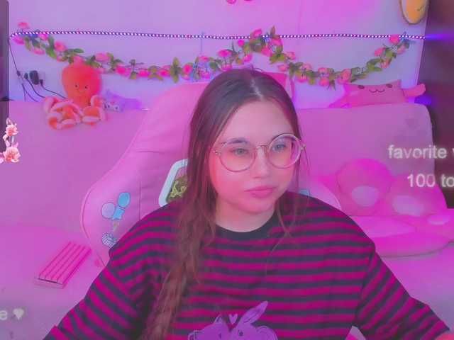 Скриншоты трансляции LoliSuccub