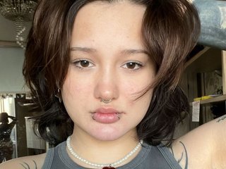 Эротический видеочат littlewetgirl