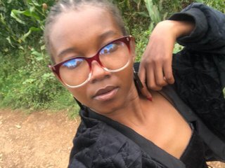 Эротический видеочат Kari31