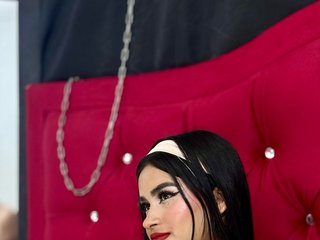 Эротический видеочат LizzyLaBelle