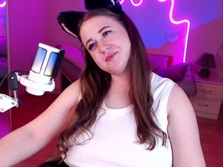 Эротический видеочат LizzyShine