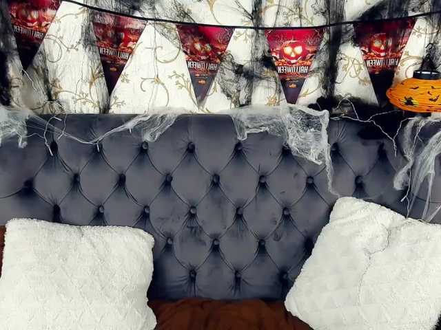 Скриншоты трансляции LizzyTeasy