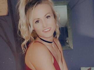 Эротический видеочат Lola-desire