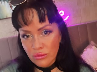 Эротический видеочат Lolaley13