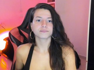 Эротический видеочат LolaMustaine