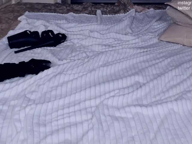 Скриншоты трансляции LoraBluX