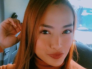 Эротический видеочат Lorenasaeenz