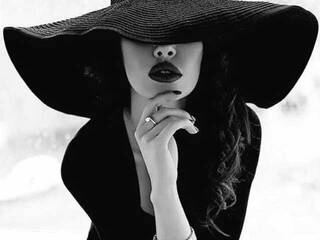 Эротический видеочат LoV-003