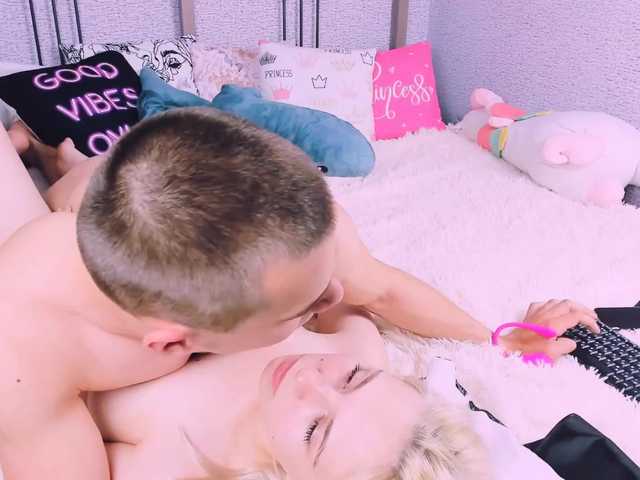 Скриншоты трансляции LoveCouplea