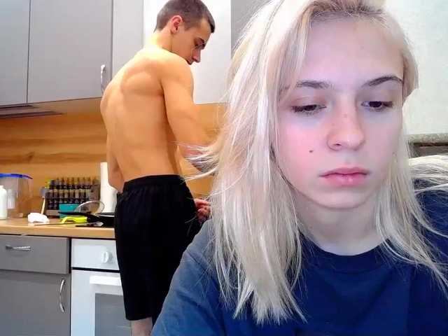 Скриншоты трансляции LoveCouplea